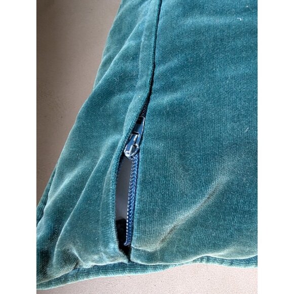 Vintage Needlepoint Floral Throw Pillow 16x16 Inches Green Velvet Back Zipper Cl - Picture 2 of 7